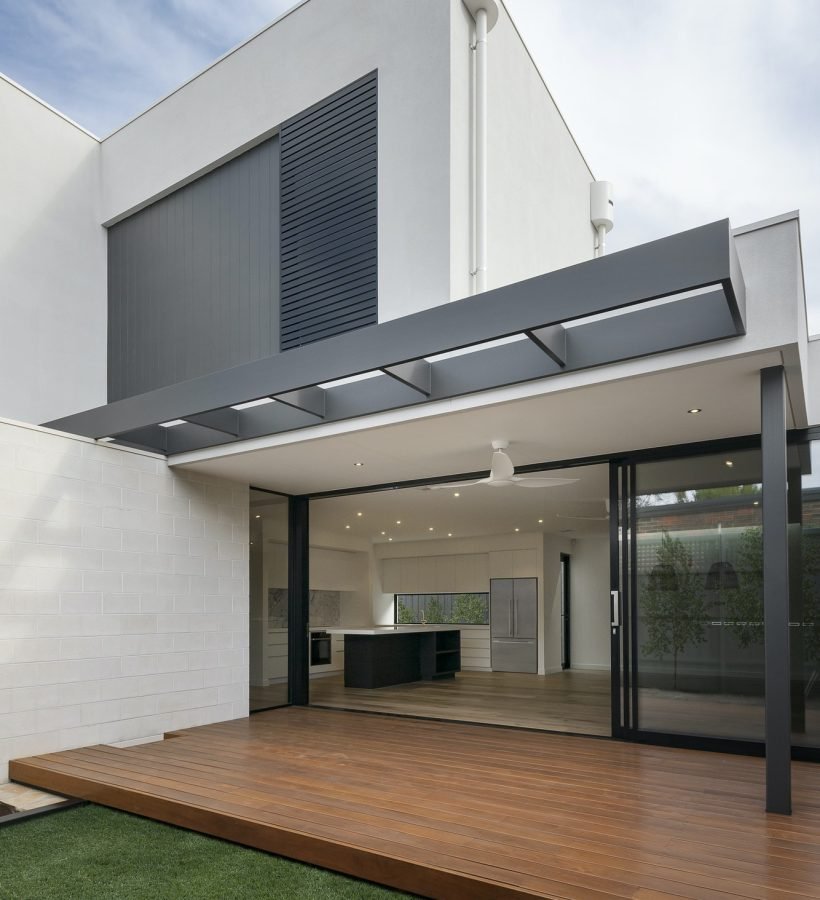 modern-house-exterior.jpg